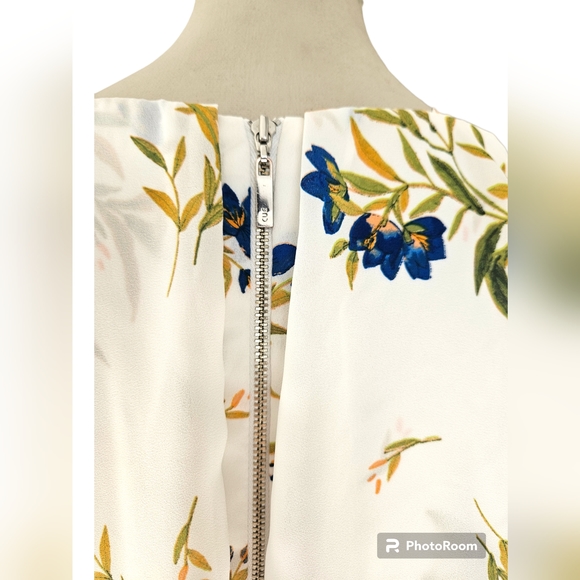 Cue | White Floral Dress | Size 10 - Picture 6 of 8